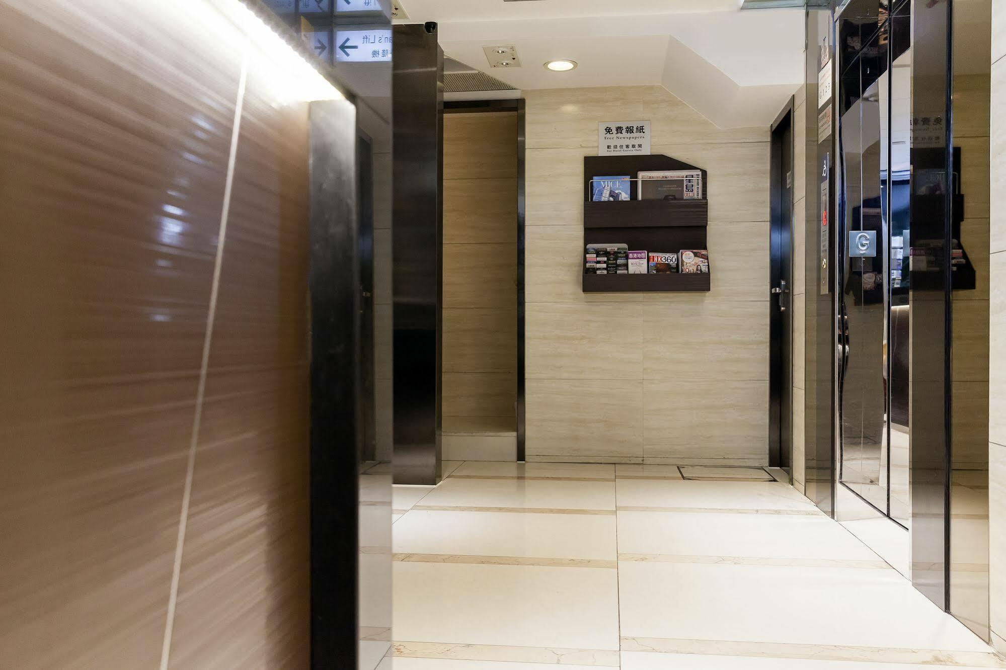 Hotel Pop Mong Kok 3*